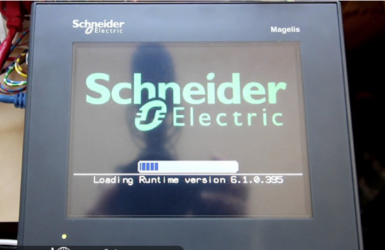 Sửa chữa màn hình HMI Schneider uy tín – Khắc phục sự cố nhanh, tiết kiệm chi phí
